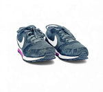 Load image into Gallery viewer, Nike MD Runner 2