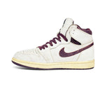 Load image into Gallery viewer, Nike Air Jordan 1 Retro High OG