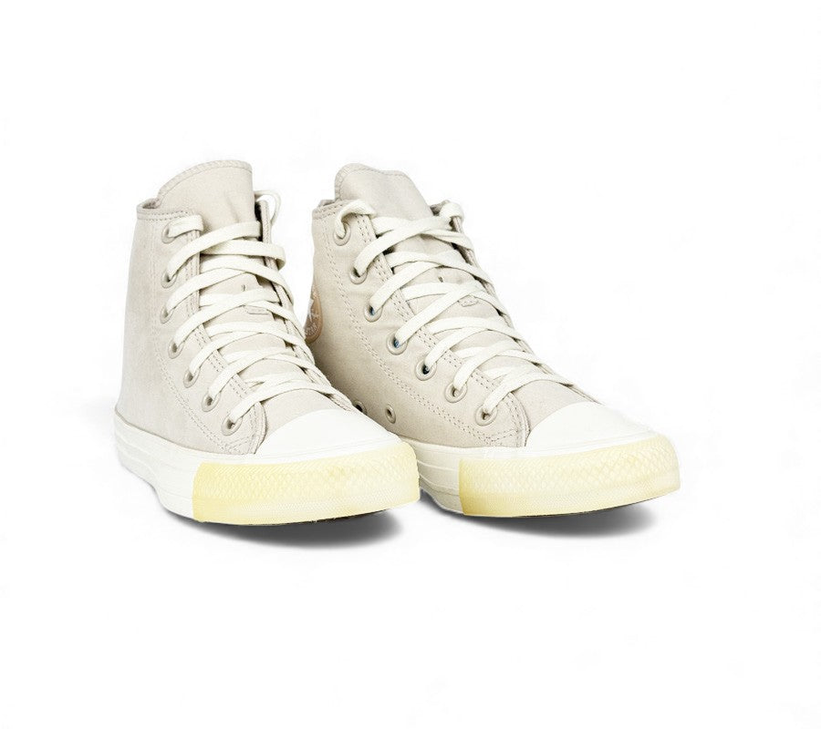 Converse Chuck Taylor All Star high-top