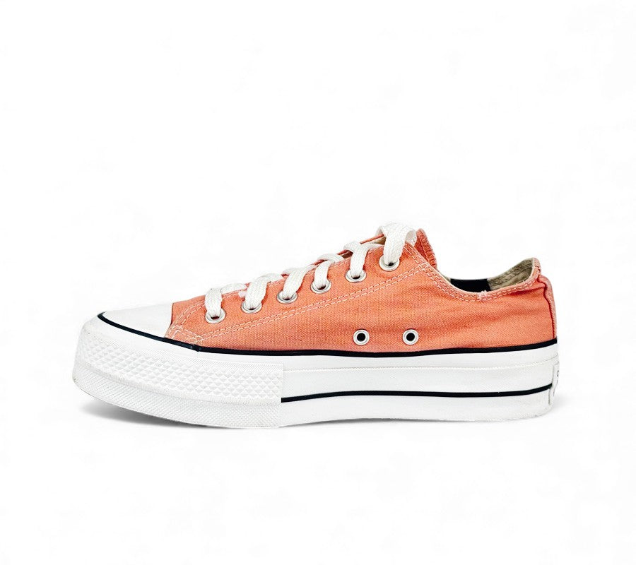 Converse Chuck Taylor All Star low-top